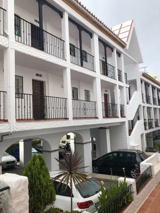Apartament Charles White&Sweet - Ozonization Included - Ozonizacion Incluida Apartament Benalmádena Zewnętrze zdjęcie