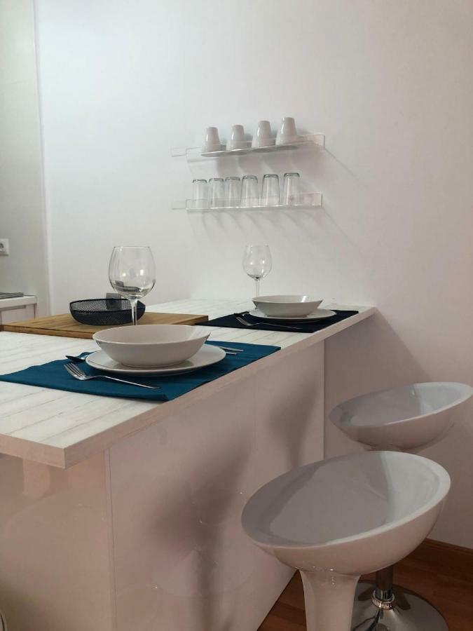 Apartament Charles White&Sweet - Ozonization Included - Ozonizacion Incluida Apartament Benalmádena Zewnętrze zdjęcie