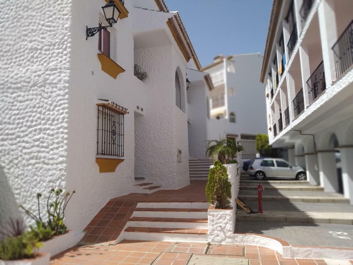 Apartament Charles White&Sweet - Ozonization Included - Ozonizacion Incluida Apartament Benalmádena Zewnętrze zdjęcie